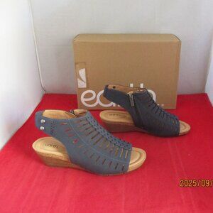Earth Hana Round Toe Laser Cut Dress Sandals $109 - Size 9 1/2 W - Navy - 1318